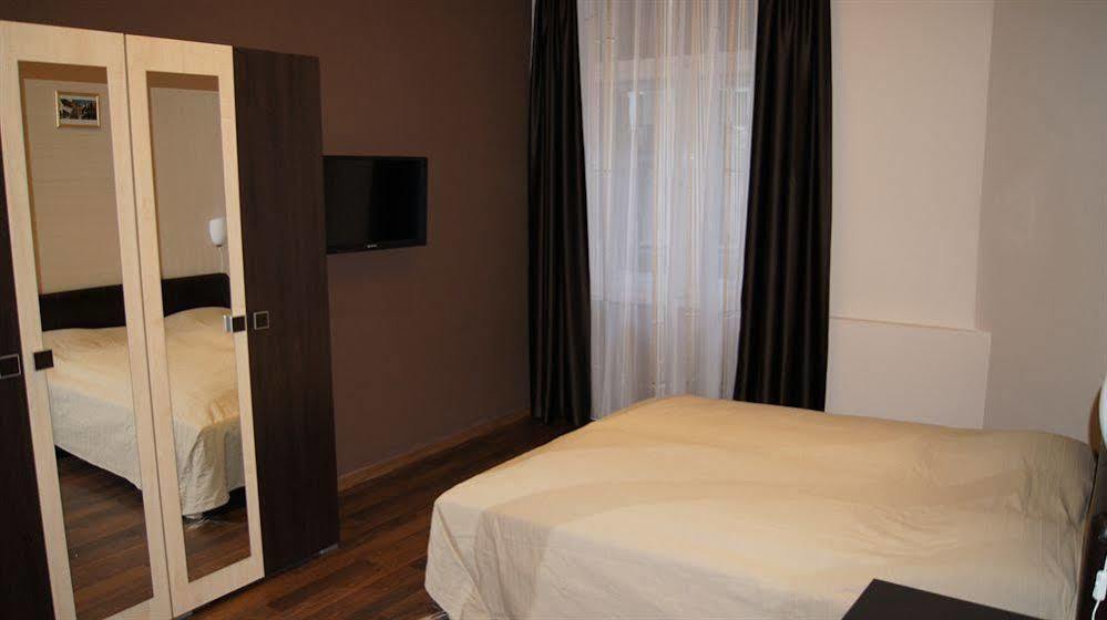 Eitans Guesthouse Budapest Kültér fotó